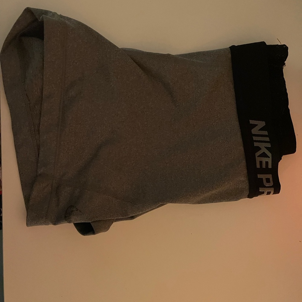 Nike Pro